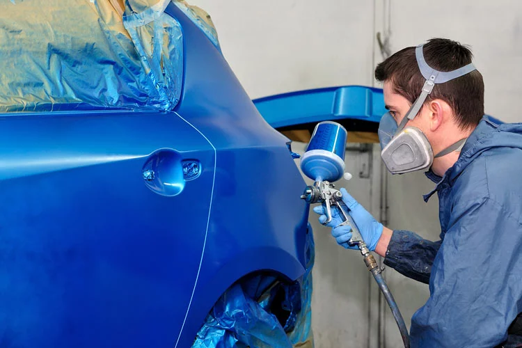 Karriere - Stellenangebot - Industrie-und Fahrzeuglackierer